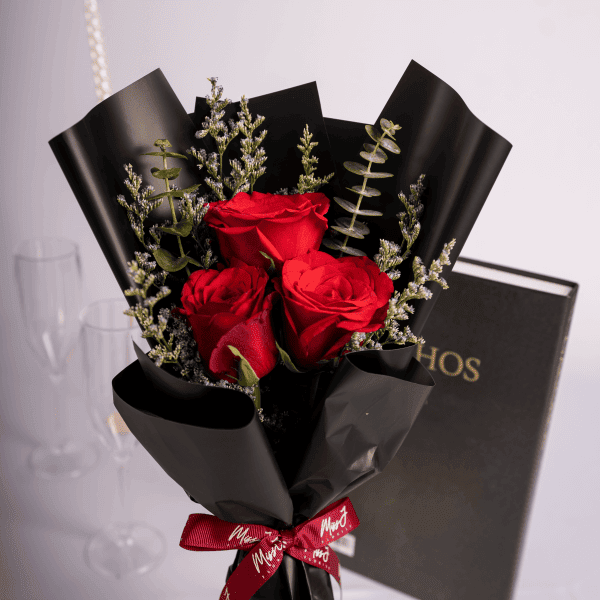 fresh rose bouquet