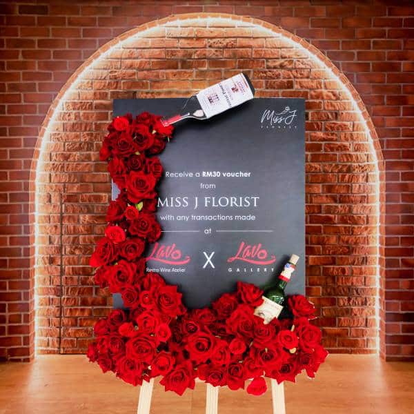 flower stand klang valley