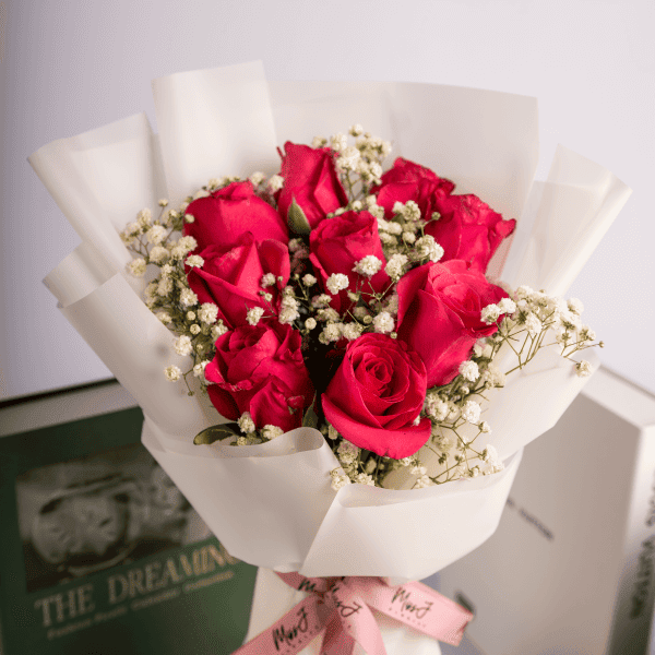 fresh roses bouquet